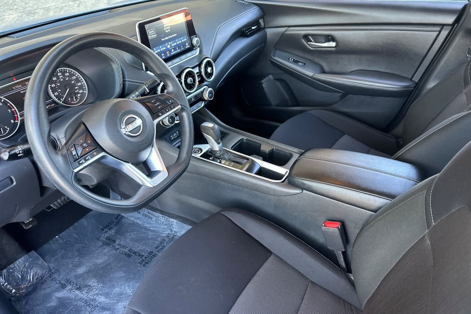 Used 2025 Nissan Sentra SV FWD image 9