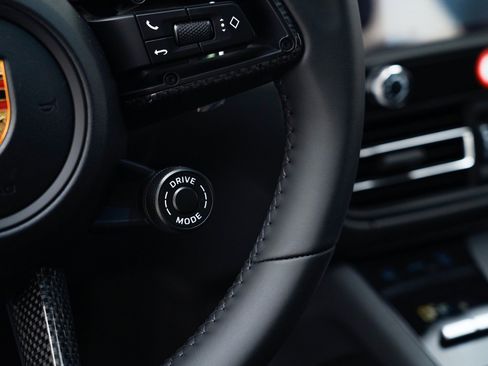 New 2026 Porsche Macan S image 31