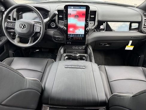 New 2025 RAM 2500 Limited image 19