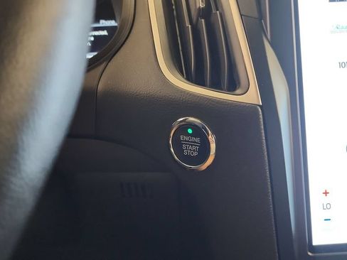 Used 2023 Ford Edge SEL AWD/4WD image 20