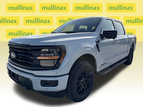 New 2026 Ford F150 XLT w/ Equipment Group 302A MID AWD/4WD image 16