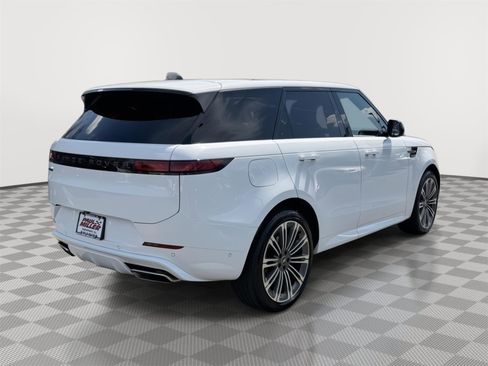 Used 2025 Land Rover Range Rover Sport Dynamic SE image 6