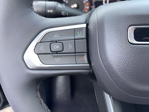 New 2026 Jeep Compass Limited image 17