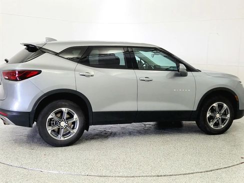 Used 2023 Chevrolet Blazer LT w/ Driver Confidence Package image 8