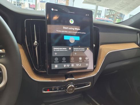 New 2026 Volvo XC60 B5 Core w/ Protection Package image 14