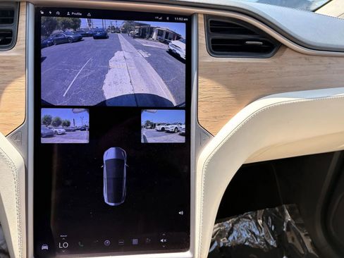 Used 2019 Tesla Model X AWD/4WD image 15