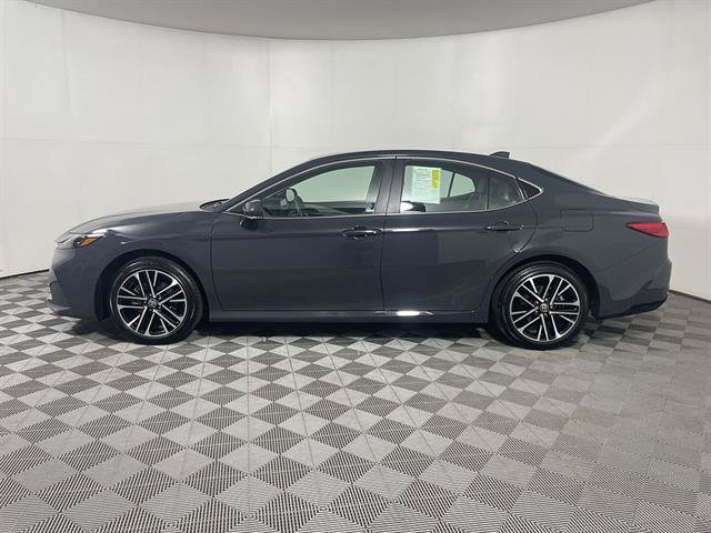Certified 2025 Toyota Camry XLE AWD/4WD image 4