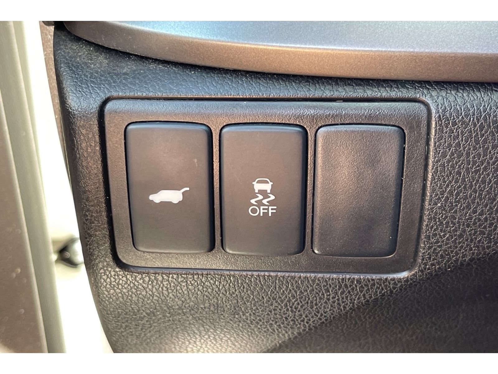 Used 2017 Acura RDX w/ AcuraWatch Plus Package FWD image 43
