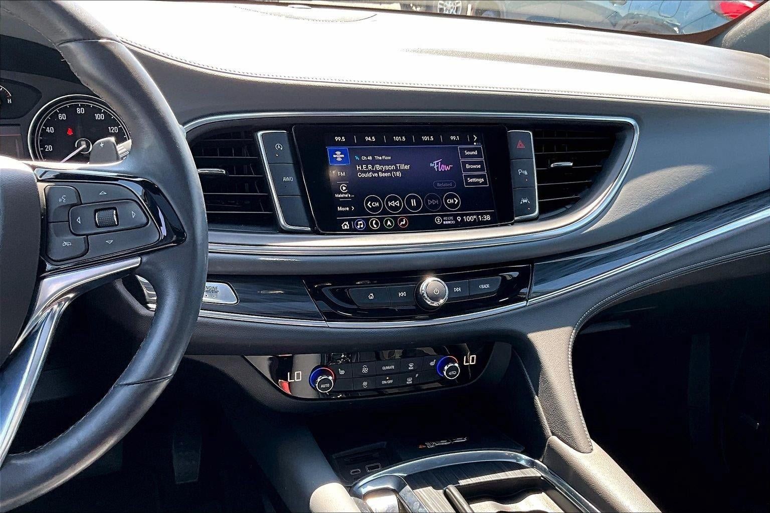 Used 2023 Buick Enclave Essence w/ Experience Buick Package AWD/4WD image 6