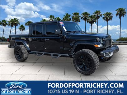 Used 2022 Jeep Gladiator Sport