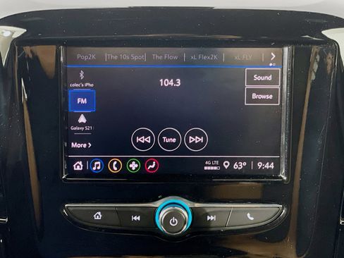 Used 2023 Chevrolet Traverse LT image 21