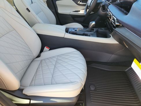 New 2026 Nissan Sentra SL w/ Floor Mat Package FWD image 14