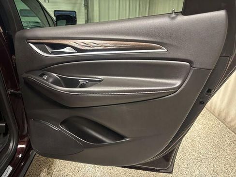 Used 2023 Buick Enclave Avenir w/ Avenir Technology Package image 25