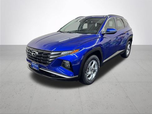 Used 2022 Hyundai Tucson SEL AWD/4WD image 2