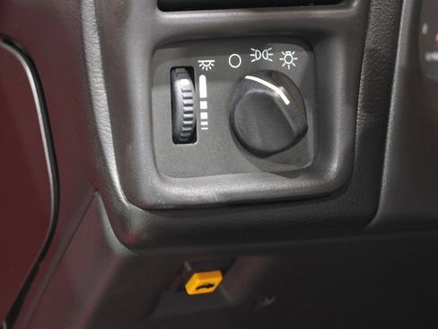 Used 2002 Chevrolet Camaro Z28 w/ SS Performance/Appearance Pkg image 84