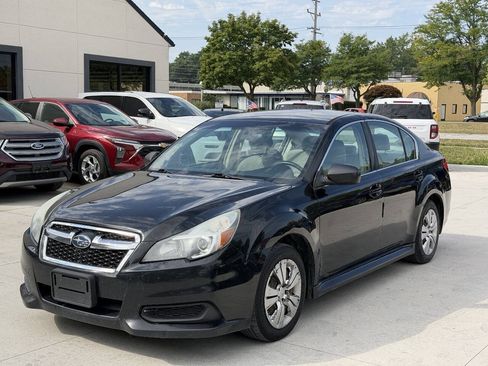 Used 2014 Subaru Legacy 2.5i AWD/4WD image 2