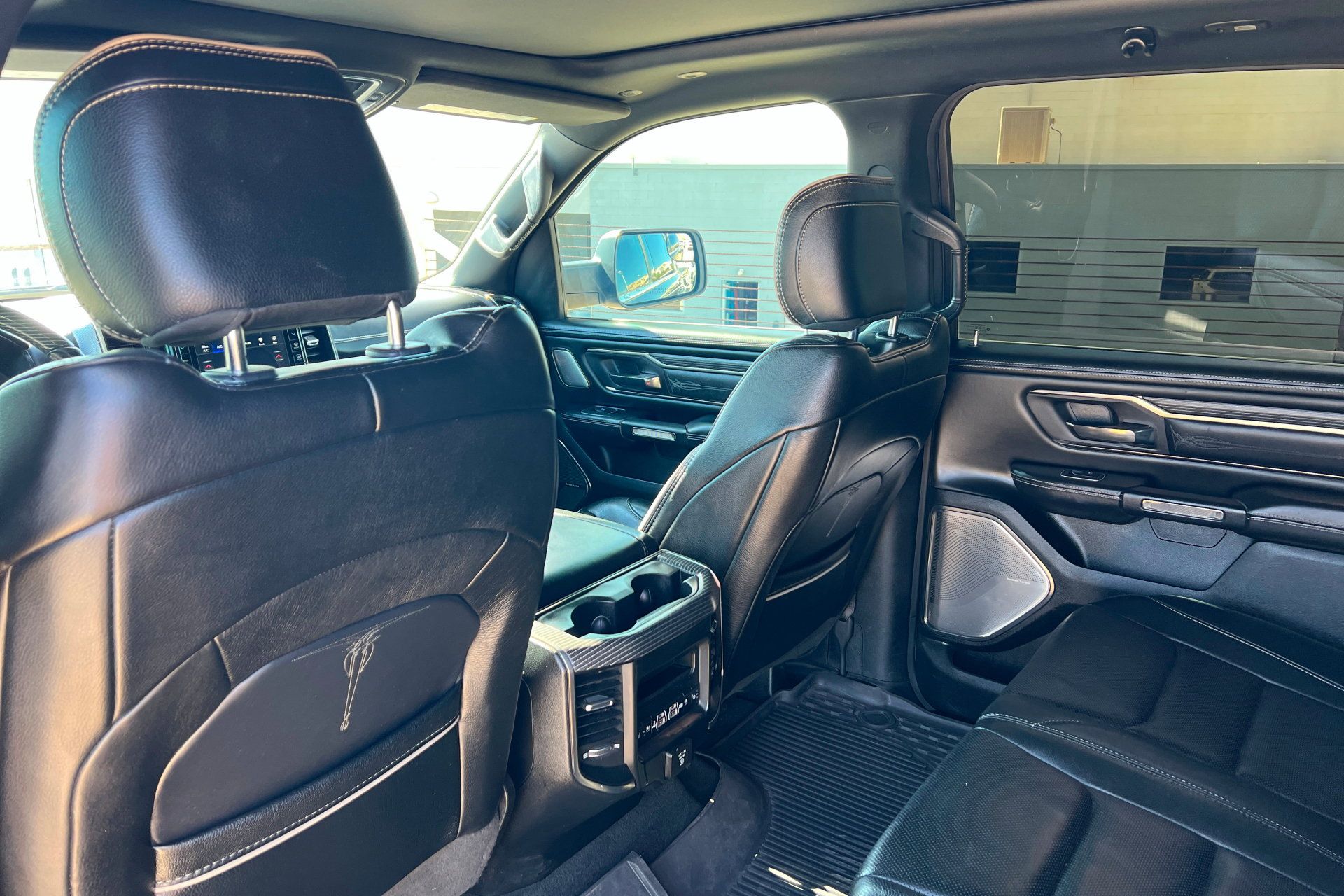 Used 2020 RAM 1500 Limited AWD/4WD image 19