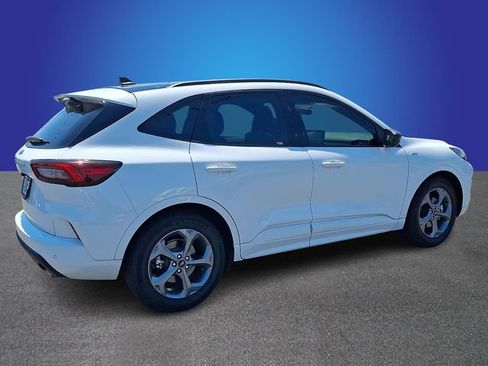 Used 2023 Ford Escape ST-Line w/ Tech Pack #1 FWD image 5