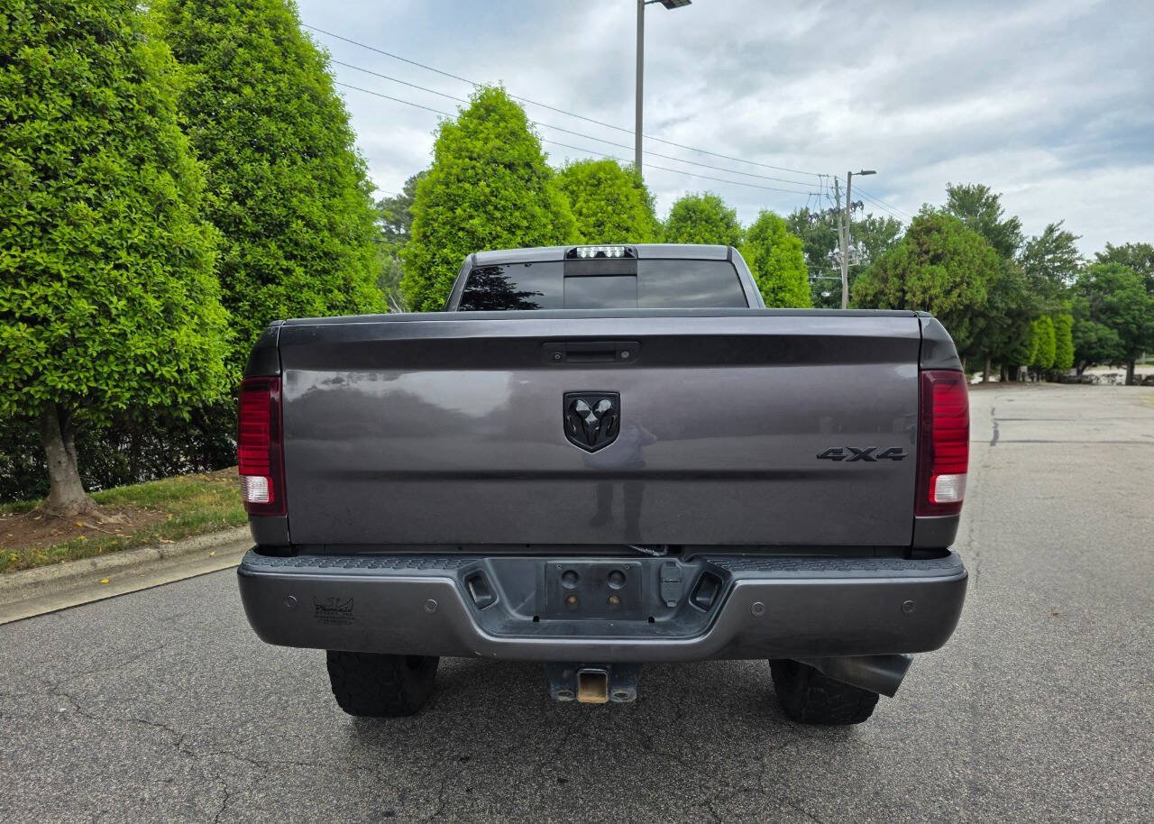 Used 2018 RAM 2500 Laramie w/ Sport Appearance Group AWD/4WD image 4