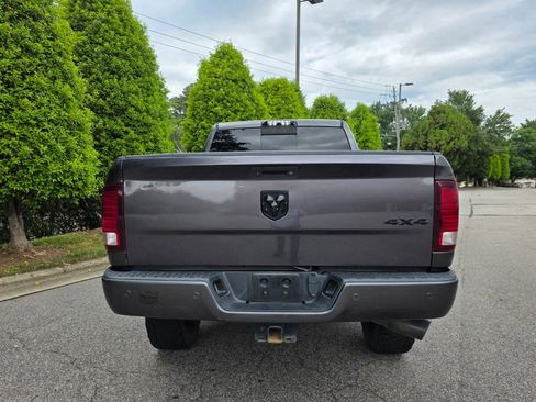 Used 2018 RAM 2500 Laramie w/ Sport Appearance Group AWD/4WD image 4