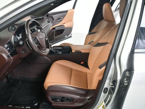 Used 2021 Lexus ES 350 w/ Premium Package image 5