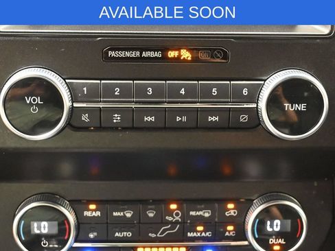 Used 2019 Ford Expedition Max Limited AWD/4WD image 28