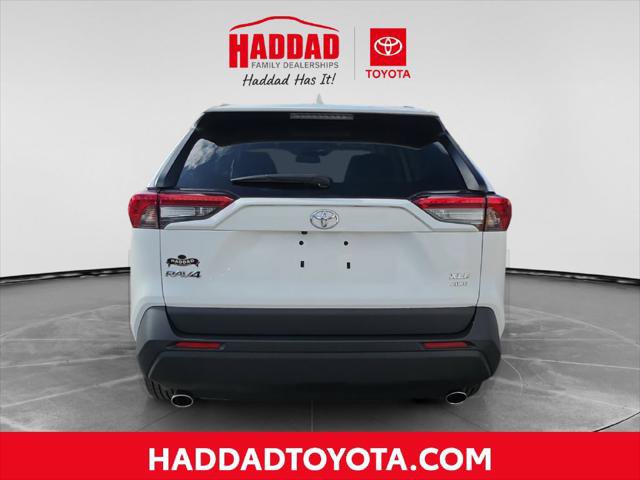 Certified 2024 Toyota RAV4 XLE w/ Convenience Package AWD/4WD image 4