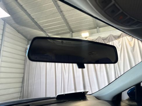 Used 2018 Ford Fusion SE w/ Fusion SE Technology Package FWD image 26