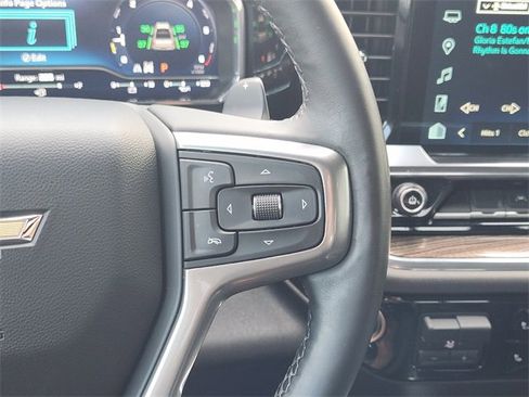 Used 2025 Chevrolet Silverado 1500 LT w/ Z71 Off-Road Package AWD/4WD image 37