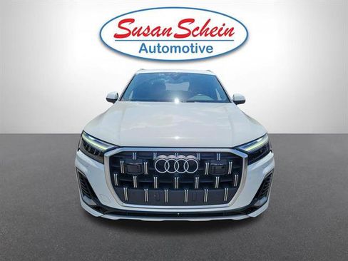 Used 2025 Audi Q7 3.0T Premium Plus AWD/4WD image 20