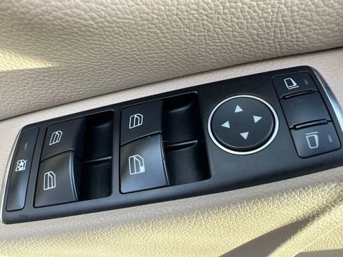 Used 2012 Mercedes-Benz C 300 C300 4MATIC image 24