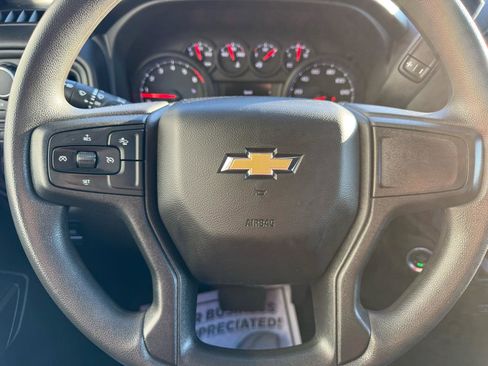 Used 2025 Chevrolet Silverado 2500 Custom w/ Custom Value Package image 19