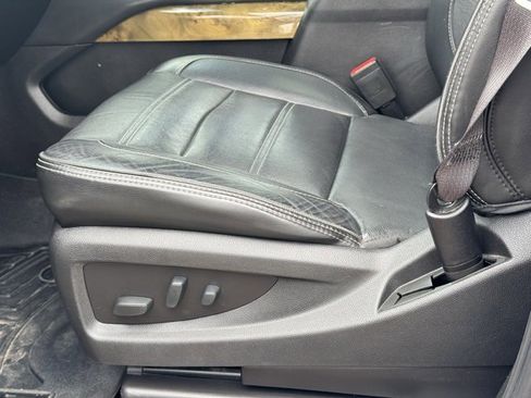 Used 2017 GMC Yukon Denali w/ Open Road Package image 23