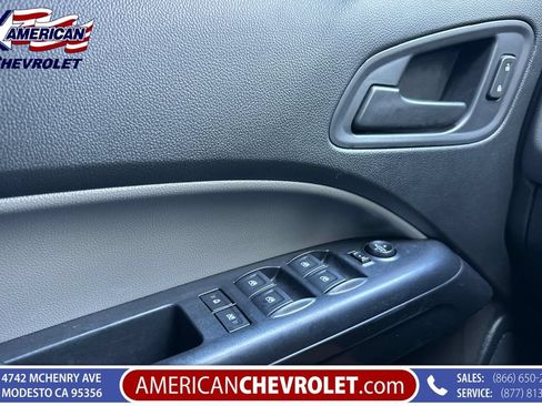 Used 2020 Chevrolet Colorado W/T w/ WT Convenience Package RWD image 11