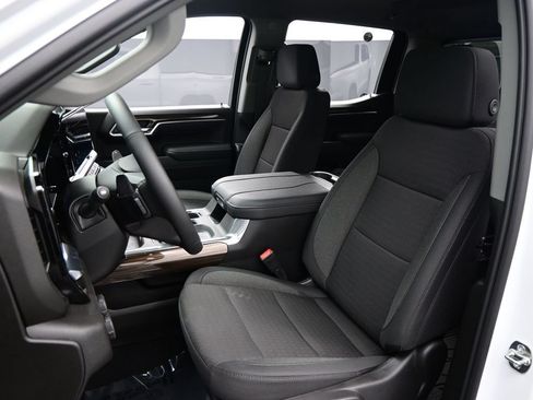 New 2026 Chevrolet Silverado 1500 LT w/ All Star Edition Plus AWD/4WD image 9