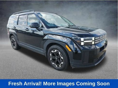 Used 2025 Hyundai Santa Fe SEL FWD image 1