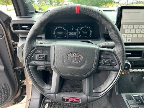 Used 2025 Toyota Tacoma TRD Pro w/ Tow Tech Package AWD/4WD image 11