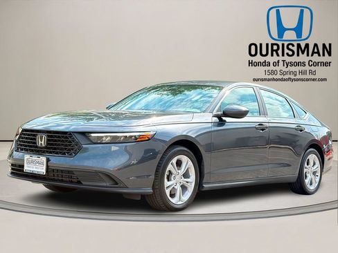 Used 2023 Honda Accord LX image 2