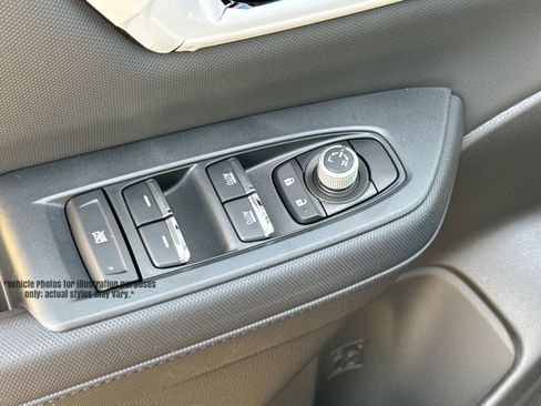 New 2025 Subaru Forester Limited image 18