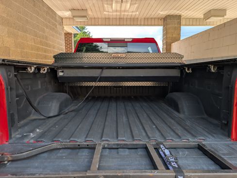 Used 2020 Chevrolet Silverado 2500 LTZ w/ LTZ Plus Package AWD/4WD image 18