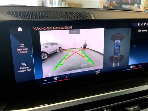 Certified 2023 BMW 330i Sedan w/ Convenience Package image 20