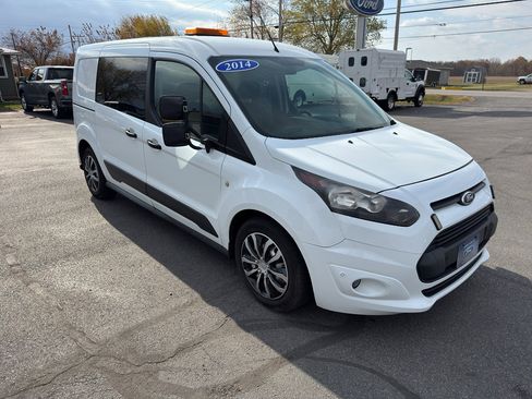 Used 2014 Ford Transit Connect XLT image 4