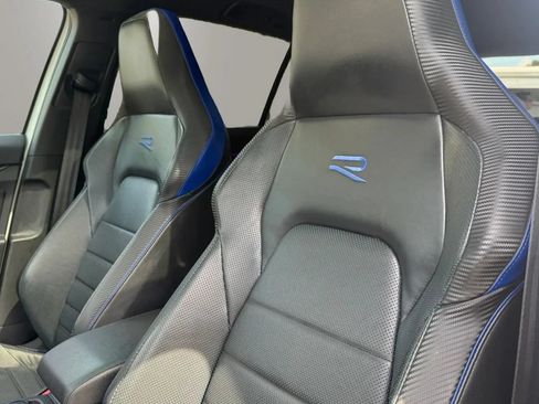 Used 2024 Volkswagen Golf R AWD/4WD image 20