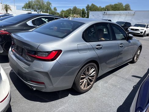 Certified 2023 BMW 330i Sedan image 4