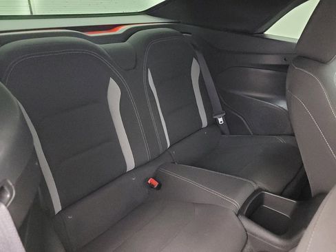 Used 2020 Chevrolet Camaro LT image 19