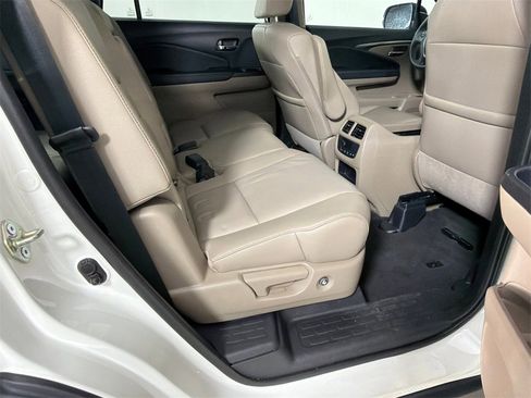 Used 2018 Honda Pilot EX-L image 16