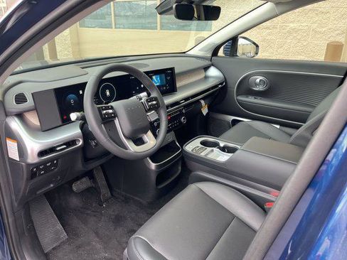 New 2026 Hyundai Ioniq 9 Limited AWD/4WD image 21