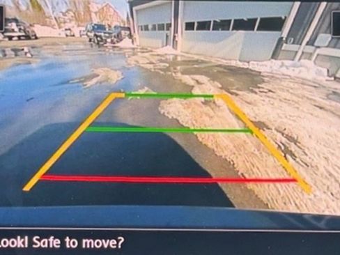 Used 2019 Volkswagen Tiguan SE w/ Panoramic Sunroof Package image 19