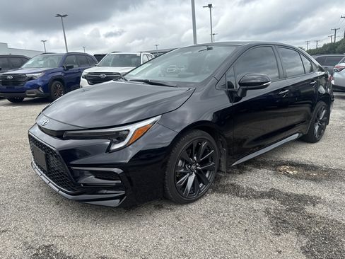 Used 2024 Toyota Corolla SE FWD image 12