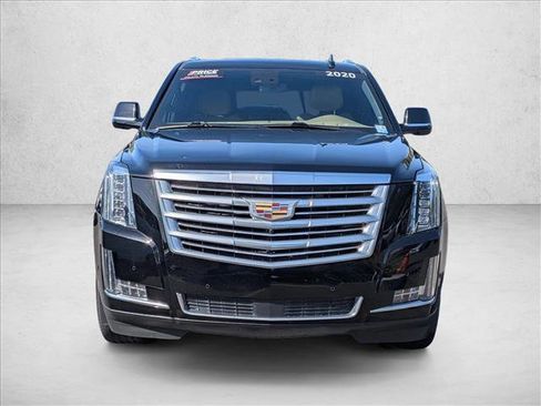Used 2020 Cadillac Escalade Platinum AWD/4WD image 2